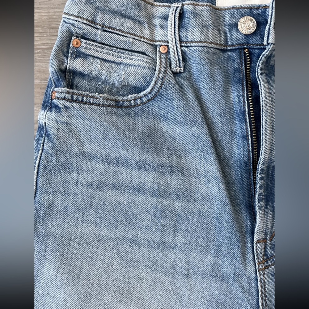 Mother Superior 26 Shorts/High Waisted Smokin' Fray/Resting Beach Face 7" inseam